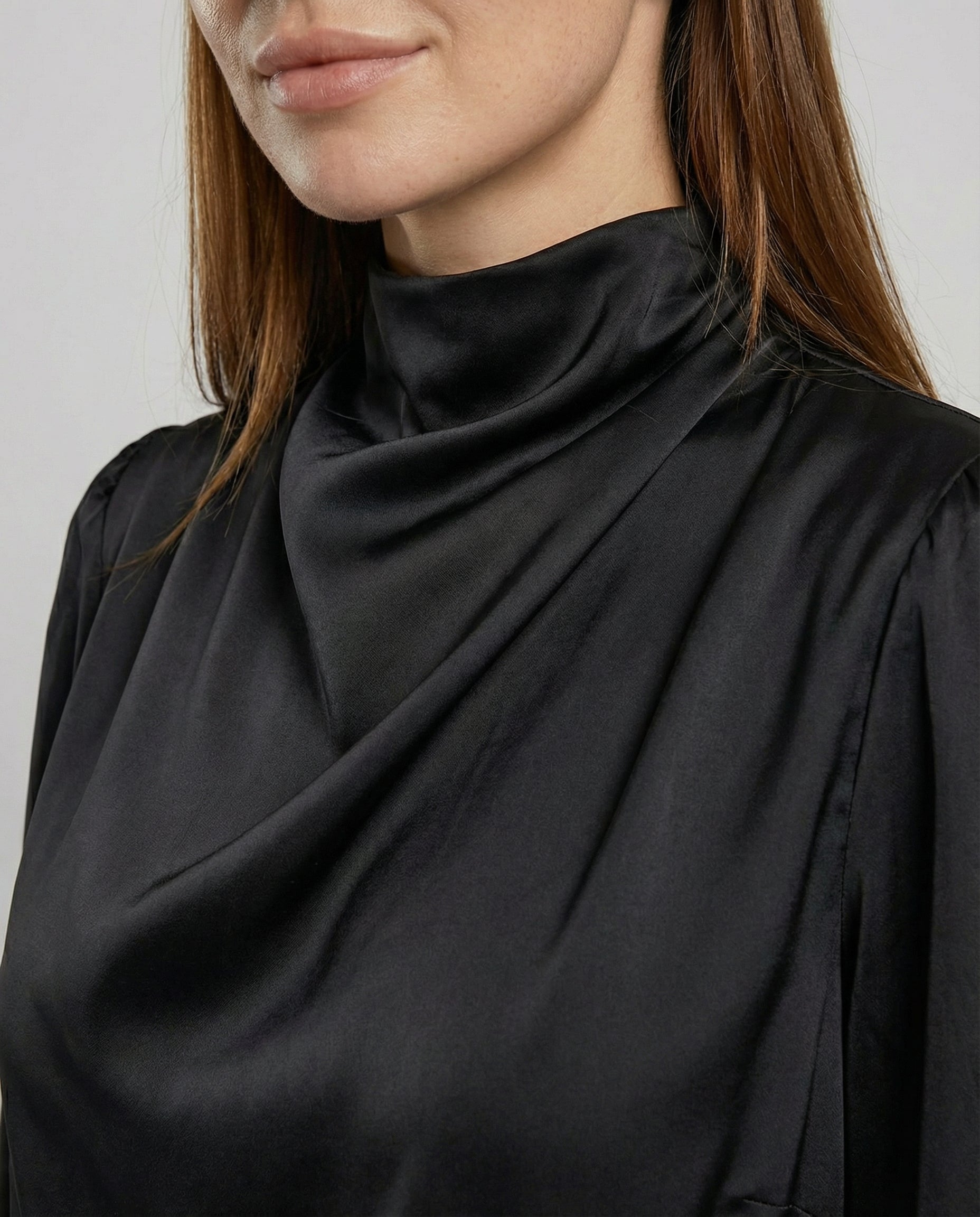 satin dress with smooth draped fit and long sleeves