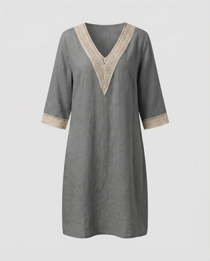 casual cotton dress with lightweight construction and relaxed silhouett
