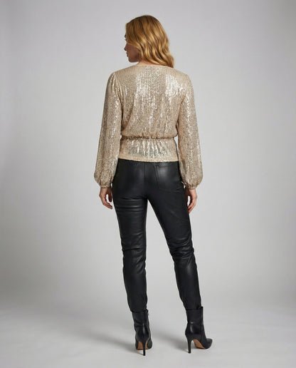 glamorous blouse with refined elegant fit and soft drape