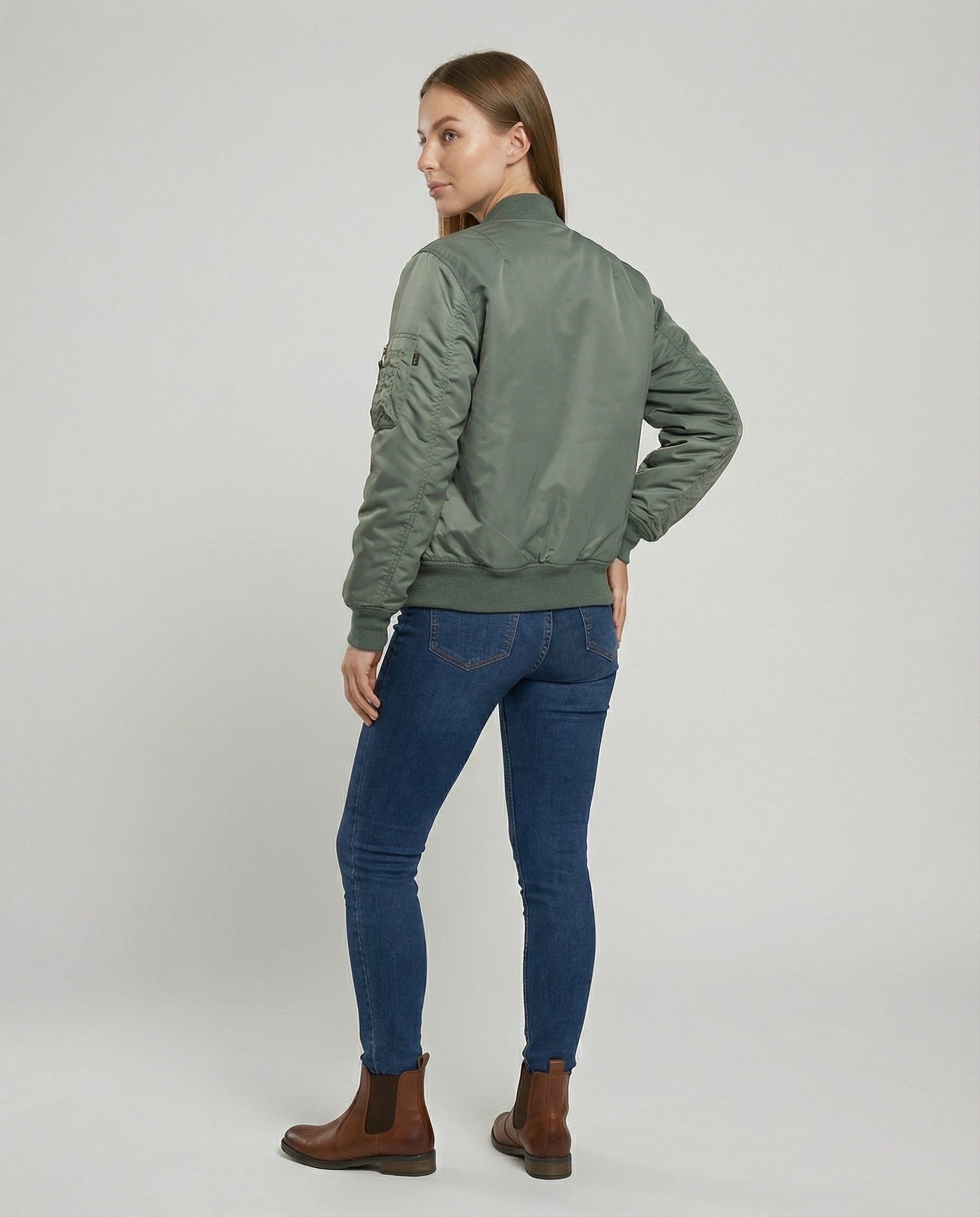 classic bomber jacket with ribbed trims and hip-length casual fit