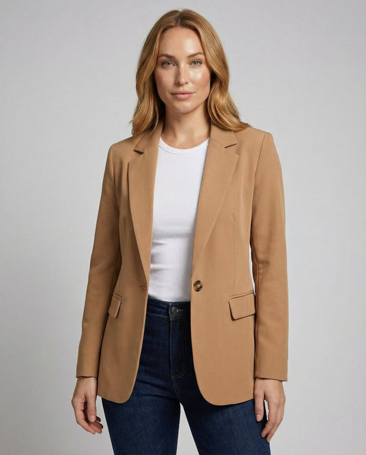 elegant blazer with tailored timeless fit and extended length