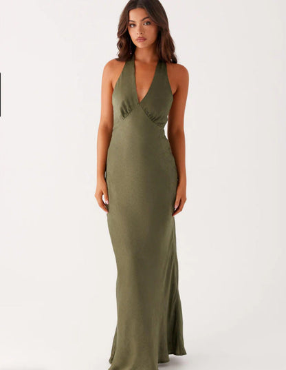 Women Elegant Wrap Dress with V-Neck and Narrow, Flowing Cut Eva