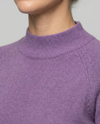 wool sweater with insulating knit and warm comfort fit