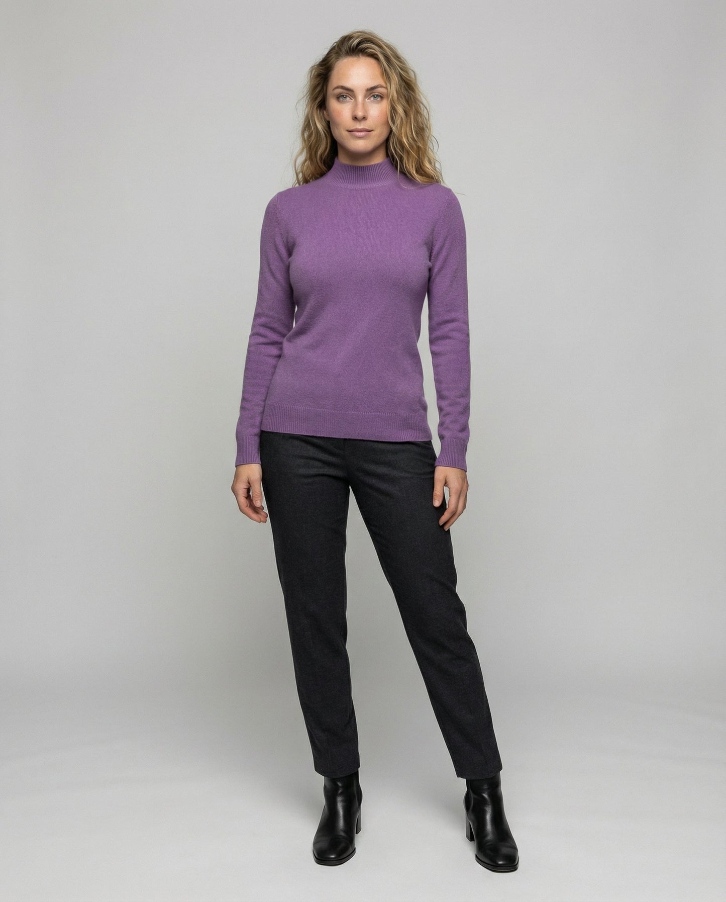 wool sweater with insulating knit and warm comfort fit